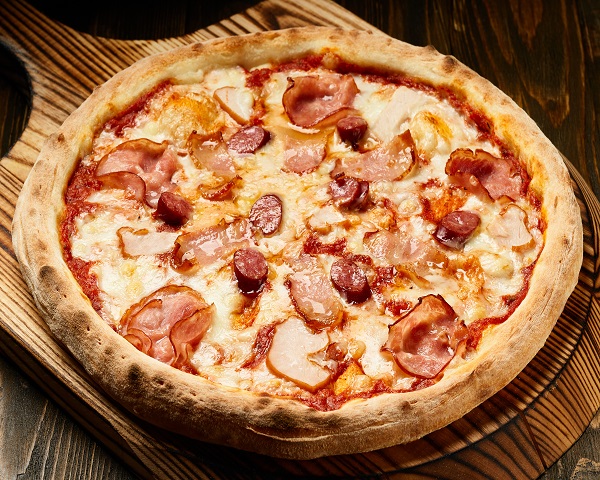 Піца М’ясний мікс мега