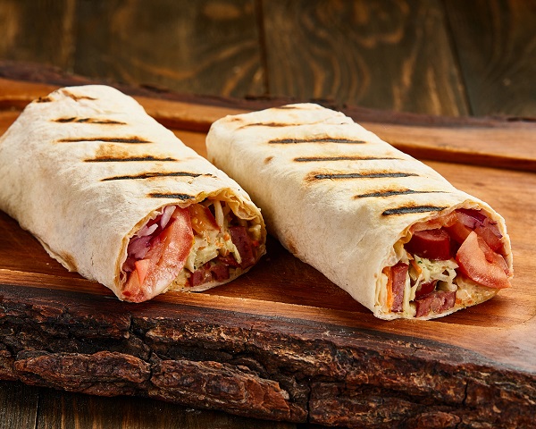 Шаурма з мисливськими ковбасками